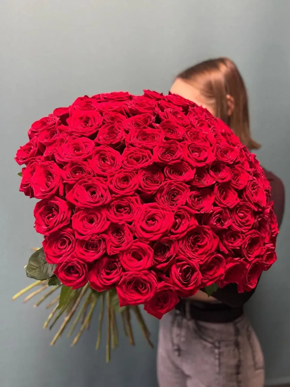 Букет из 101 красной розы