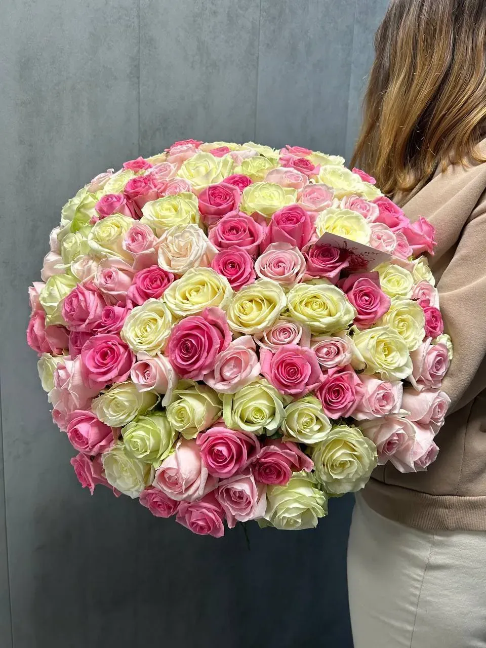 Букет из 51 розы микс