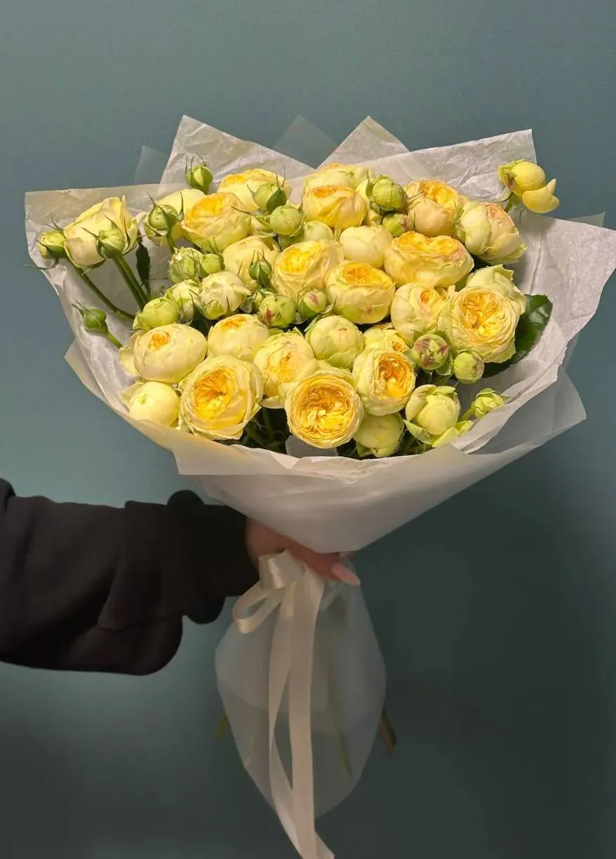 Букет из 9 кустовых роз Peony bubbles