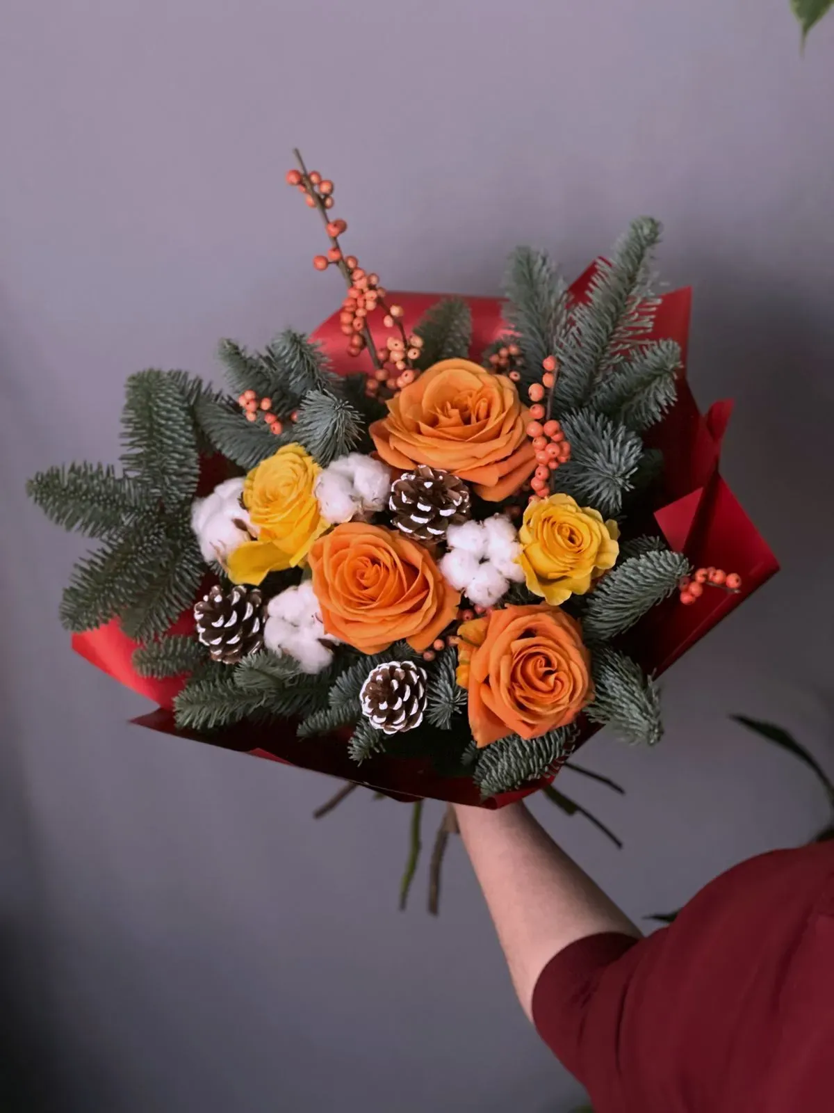 Букет зимний с розами